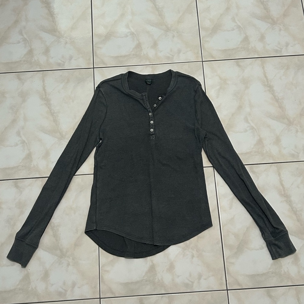 Wild Fable Grey Long Sleeve